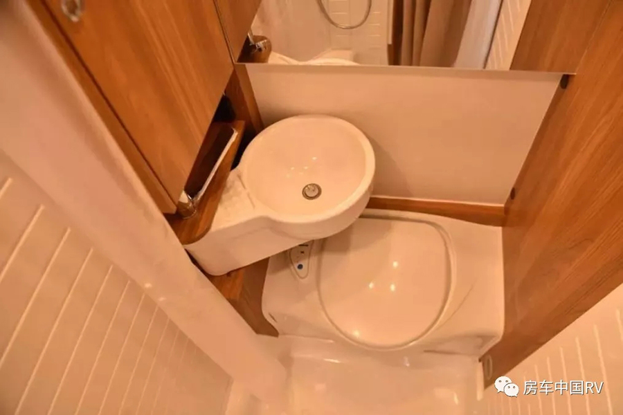 640.webp (1) 拷贝.jpg