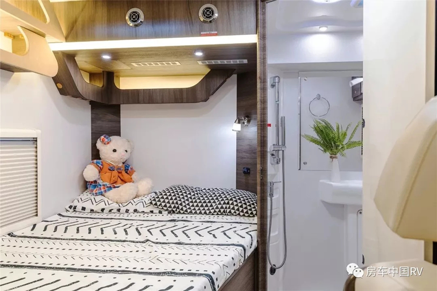 640.webp (1) 拷贝.jpg