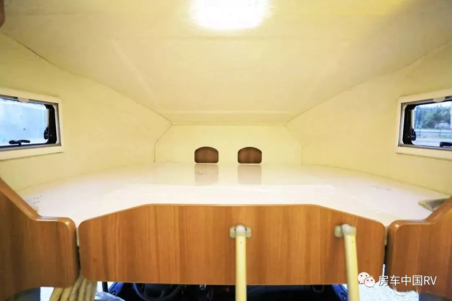 640.webp (1) 拷贝.jpg